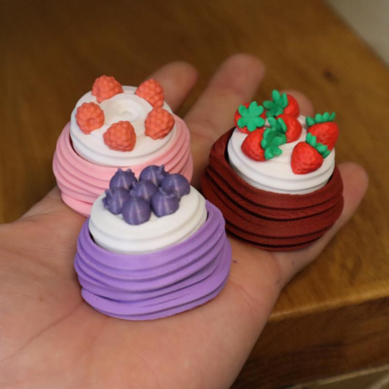 3D Printing Timelapse - 3D-Gedruckter Mini-Kuchen Teleskopisches Sensorisches Spielzeug Realistische